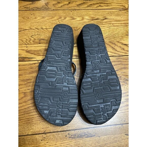 Teva Women's Mush Mandalyn Ola Flip Flop Size 10 Black Floral Strappy Wedge - Picture 6 of 7